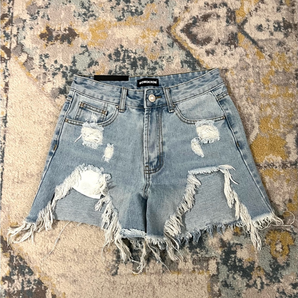 Distressed High Waist Shorts - Picture 4 of 5